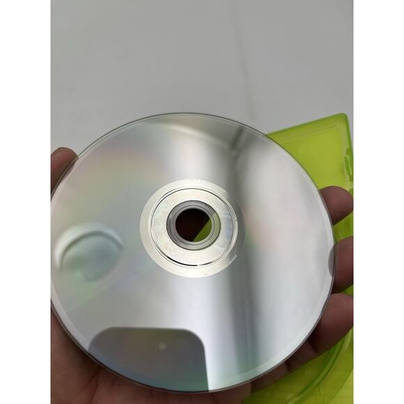 Sniper Elite V2 (Microsoft Xbox 360) Complete In Box - Picture 3 of 8